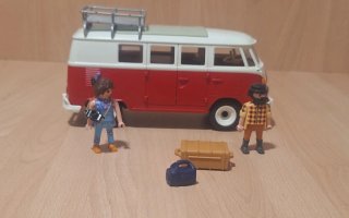 Playmobil furgoneta y figuras