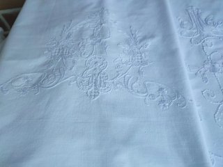Juego de cama antiguo bordado algodón