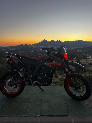 Aprilia SX 125 4T Supermotard