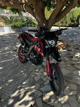 Aprilia SX 125 4T Supermotard
