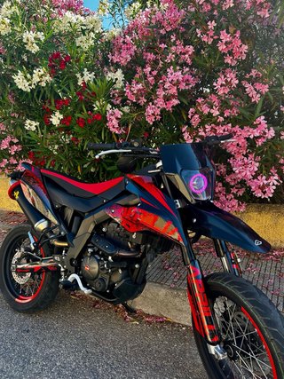 Aprilia SX 125 4T Supermotard