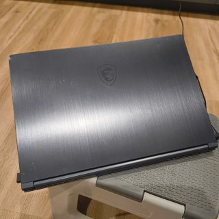 MSI Modern 14 A10RB Intel Core i7 16GB RAM