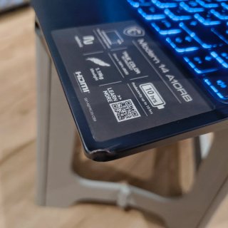 MSI Modern 14 A10RB Intel Core i7 16GB RAM