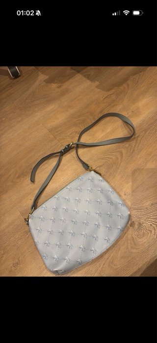 Bolso bandolera azul estampado