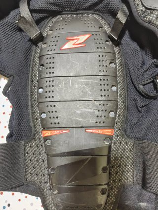 Chaqueta Protecciones Zandona Niño