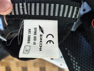 Chaqueta Protecciones Zandona Niño
