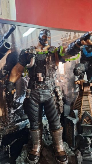 Bane y Nightwing Prime 1 Studio DC Comics