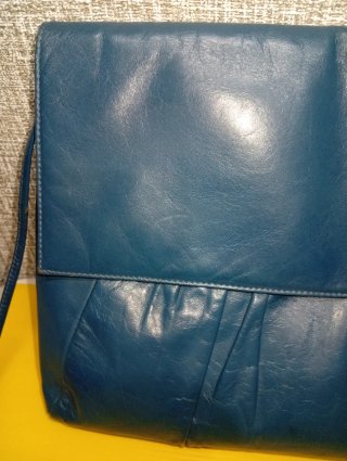 Borsa a tracolla Pochette in pelle blu avio