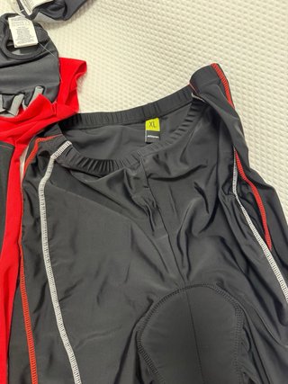 Conjunto Ciclismo Caballero con guantes