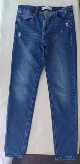 Pantalones vaqueros desgastados talla M