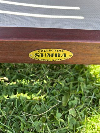 Mesa de madera para terraza o jardín
