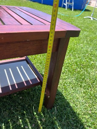 Mesa de madera para terraza o jardín