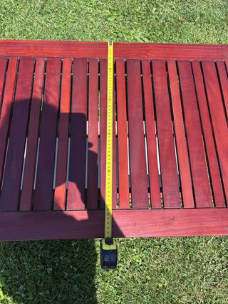 Mesa de madera para terraza o jardín
