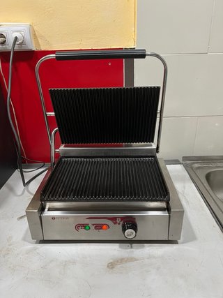 Parrilla Tostadora BUTRON