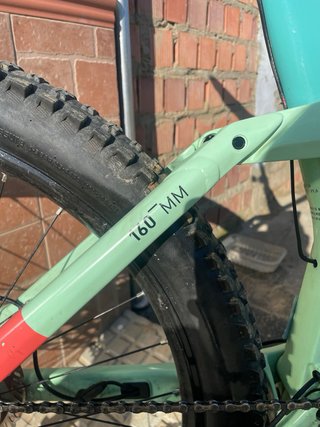 Bicicleta Eléctrica Cube