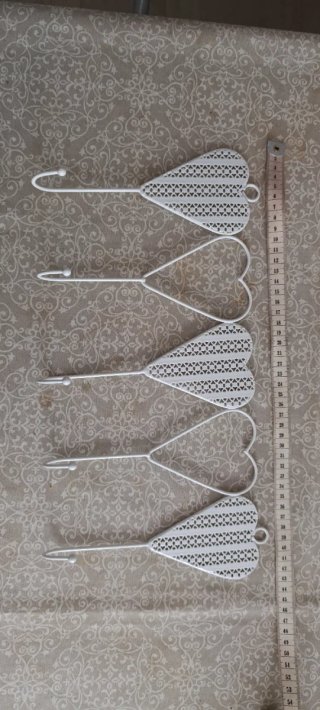 Perchas Corazón Metal Blanco