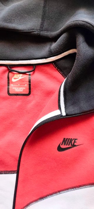 Felpa Nike Sportwear tech con cappuccio M full zip
