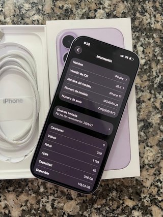 iPhone 17 Lavander