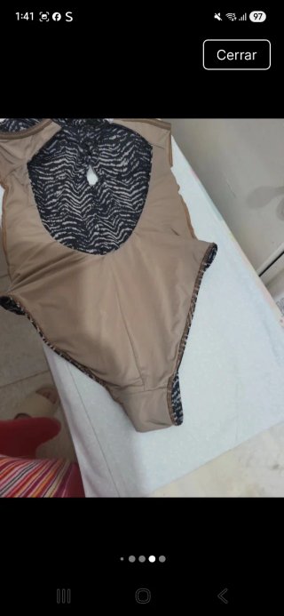 Bañador mujer estampado cebra
