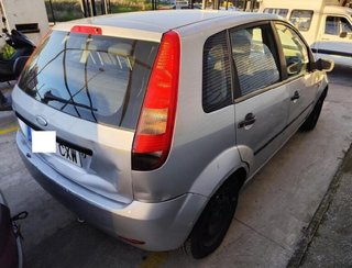 Retrovisor derecho ford 230457 2s6117682as fiesta