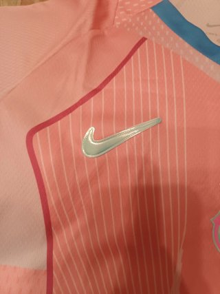 Maglietta calcio Nike rosa e blu