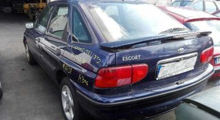 Ford 322945 faro antiniebla escort berl./turnier