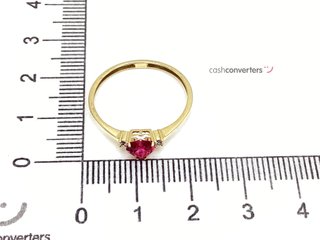 anillo oro 18k con piedra con rubi