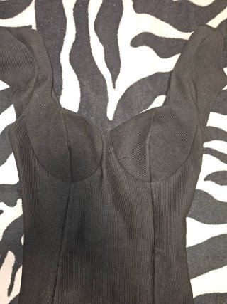 Body negro elegante