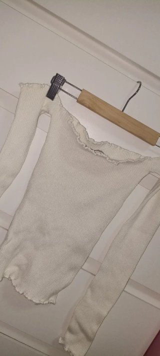 Top Bershka canalé blanco talla S