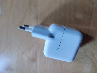 Cargador Apple 12W USB Power Adapter