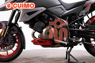 SUZUKI V-STROM 1050
