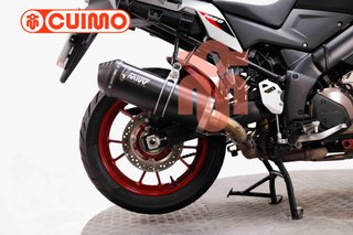 SUZUKI V-STROM 1050