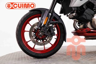 SUZUKI V-STROM 1050