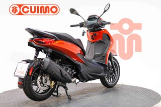 PIAGGIO BEVERLY 300 HPE