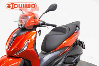 PIAGGIO BEVERLY 300 HPE