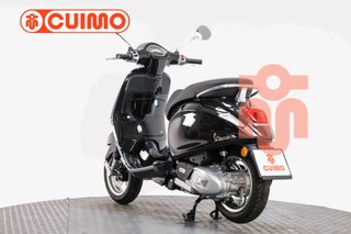 VESPA PRIMAVERA 125
