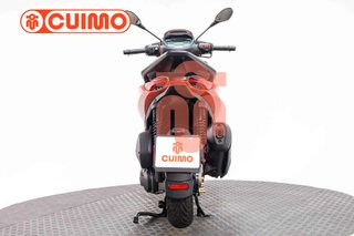 PIAGGIO BEVERLY 300 HPE
