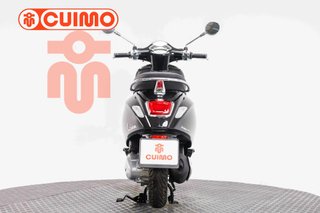 VESPA PRIMAVERA 125