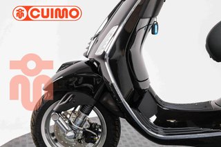 VESPA PRIMAVERA 125