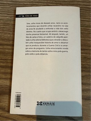 Libro en gallego. Noite de voraces sombras