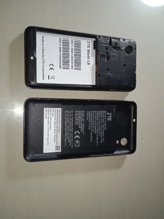 ZTE Blade L8 Negro