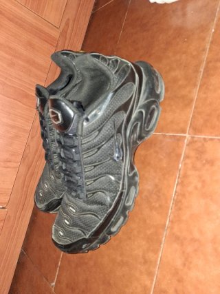 Lote ropa + zapatillas chico 10 piezas — Nike, D&G