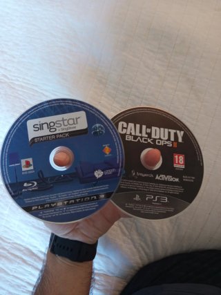 Pacchetto PS3: Call of Duty + SingStar