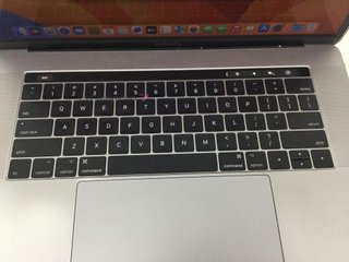 portatil apple apple macbook pro core i7 2.8 15 touchbar (2017) (a1707)