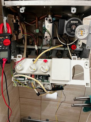 Técnico de caldera aire acondicionado y mas