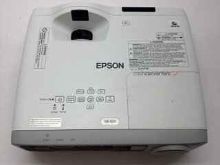 proyector polivalente epson h674b