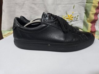 Givenchy Sneakers Nere