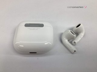 in-ear apple airpods 4 gen