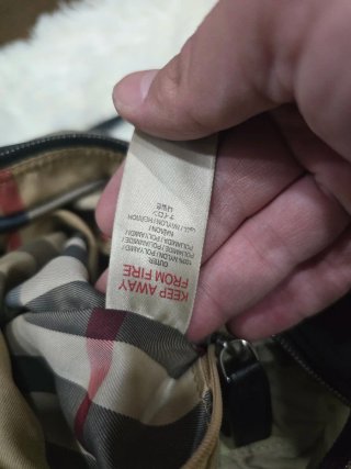 Borsa Burberry Beige e Nera