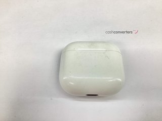 in-ear apple airpods 4 gen